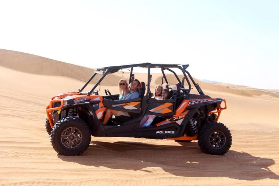 Dubai tour guest moment
